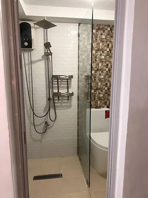 Rq Pool Villa, Angeles City 0*,